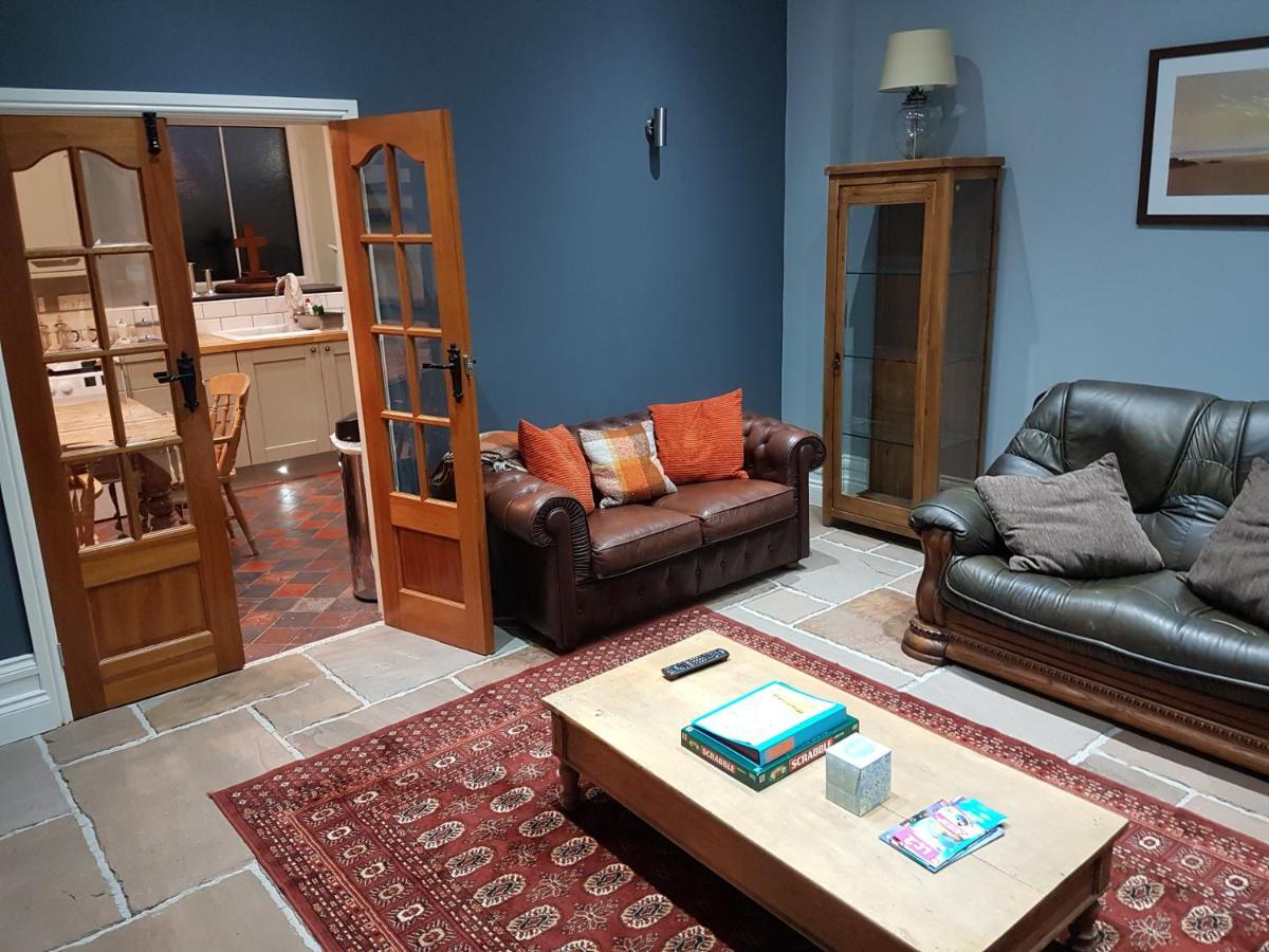 Renovated Church Close To The Beach Llanelli Room photo